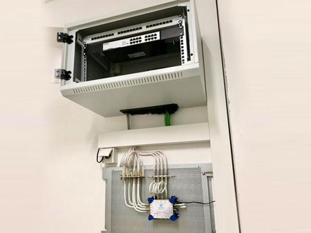Elektroinstallation und LED-Beleuchtung im Gebäude